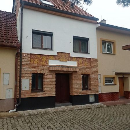 Vinny Sklipek U Dedy Hrusky  Zewnętrze zdjęcie